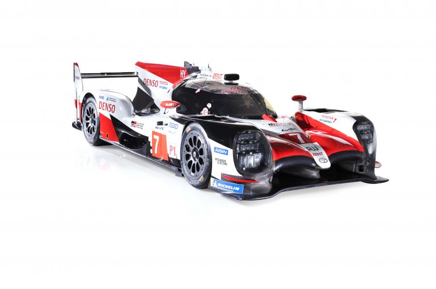  Toyota TS050 Hybrid 2018 года  (фото 15 из 20)